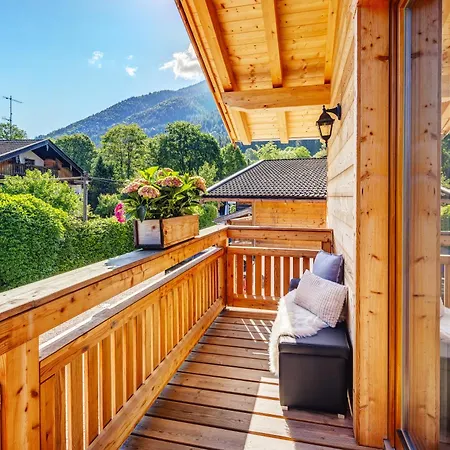 Holiday home Trinis - Gaestezimmer - Bad - Bett - Kleine Kaffee - Tee-theke Mit Kuehlschrank - Parkplatz *