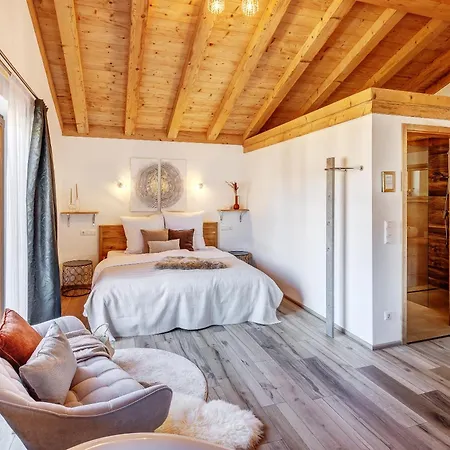 Holiday home Trinis - Gaestezimmer - Bad - Bett - Kleine Kaffee - Tee-theke Mit Kuehlschrank - Parkplatz Rottach-Egern